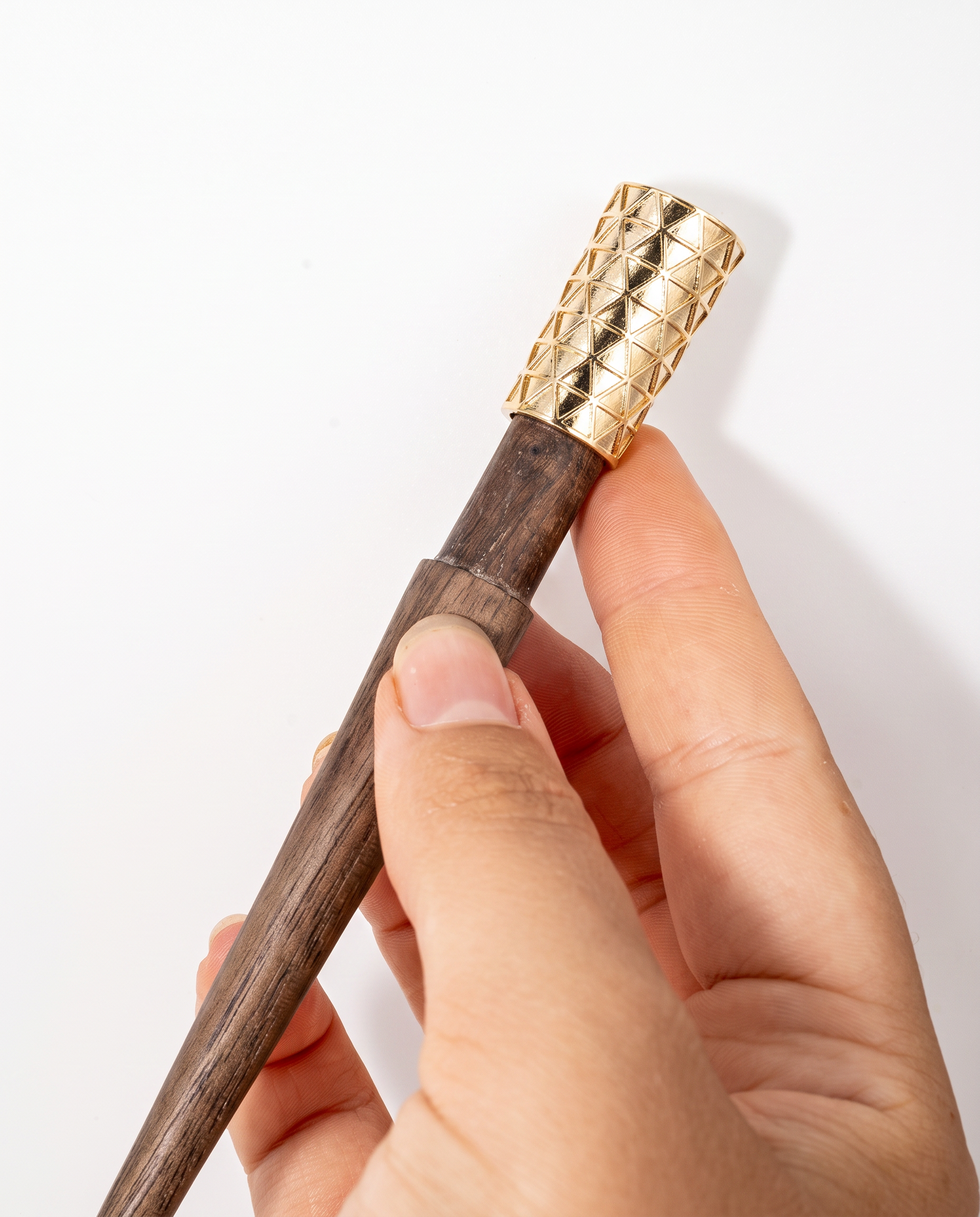 Honoré Signature Pin